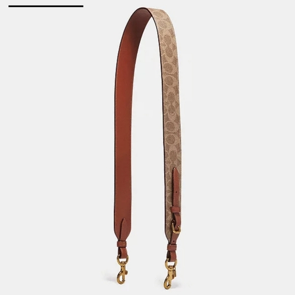 ❌️❌️SOLD❌️❌️Coach Novelty Strap - Picture 1 of 3